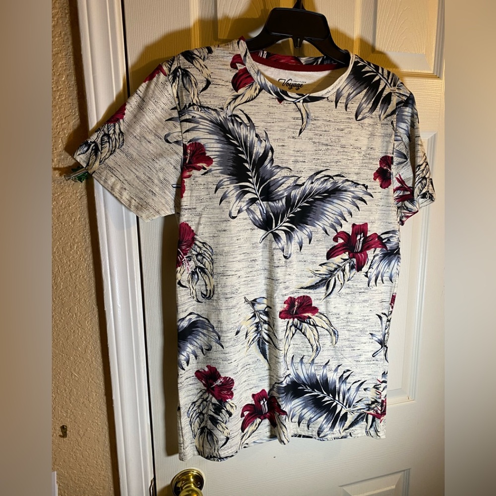 Craft Flow Voyage Mens SMALL T-Shirt Floral Flower Beach Summer Vacation Adult